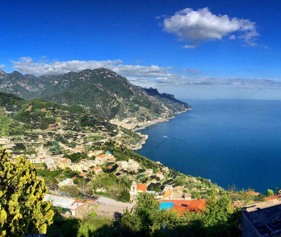 Casa Vacanze Seahorse Salerno Esterno foto